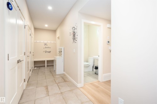 1459 Cherniak Way, Edmonton, AB - Indoor Photo Showing Other Room