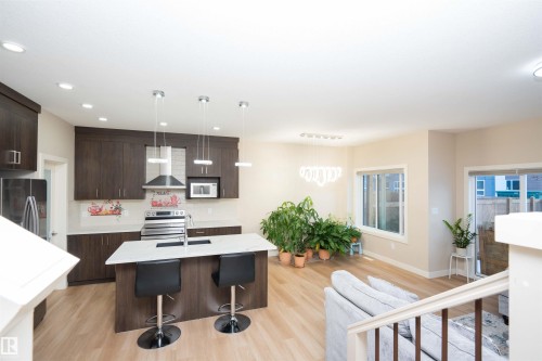 1459 Cherniak Way, Edmonton, AB - Indoor