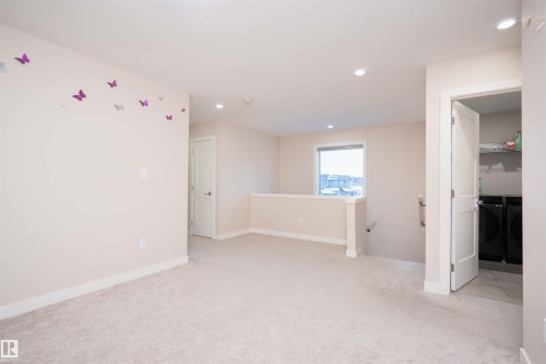 1459 Cherniak Way, Edmonton, AB - Indoor Photo Showing Other Room