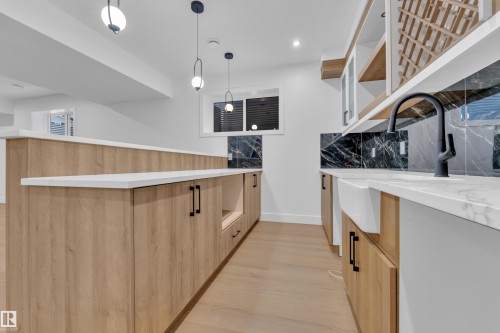 215 Basin Court, Leduc, AB - Indoor Photo Showing Other Room