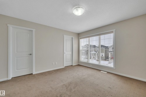 415 Simmonds Way, Leduc, AB - Indoor Photo Showing Other Room