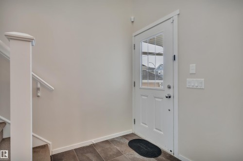 415 Simmonds Way, Leduc, AB - Indoor Photo Showing Other Room