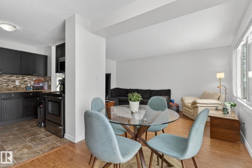 207 Callingwood Place, Edmonton, AB - Indoor Photo Showing Dining Room