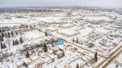 12041/43 67 Street NW  Edmonton, AB T5B 1M4