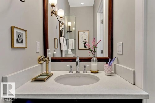 Bathroom with vanity - 10806 72 Avenue, Edmonton, AB - Indoor Photo Showing Bathroom
