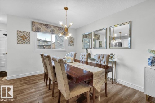 6489 King Wynd, Edmonton, AB - Indoor Photo Showing Dining Room