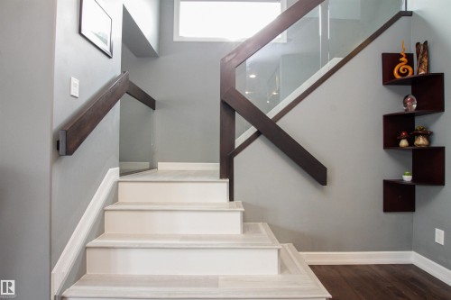 3334 Hilton Crescent, Edmonton, AB - Indoor Photo Showing Other Room