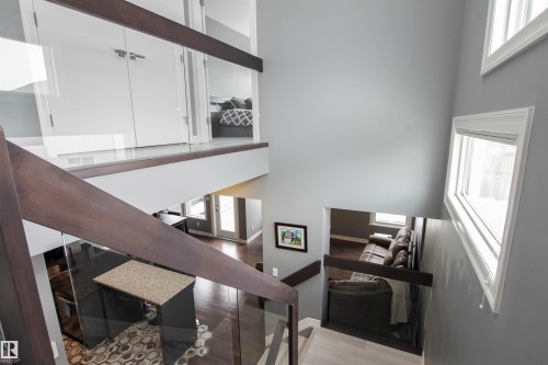 3334 Hilton Crescent, Edmonton, AB - Indoor Photo Showing Other Room