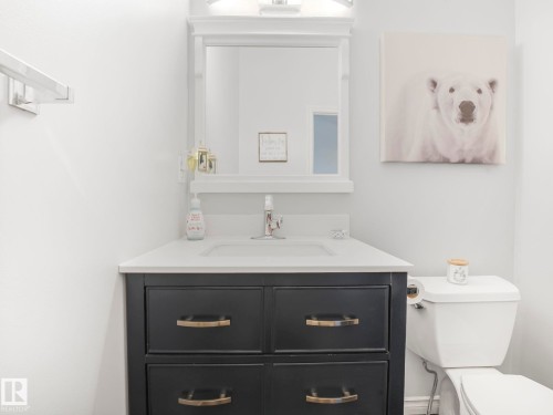 94 13825 155 Avenue, Edmonton, AB - Indoor Photo Showing Bathroom