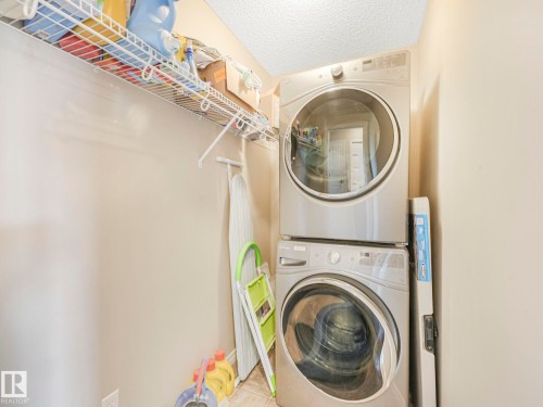 94 13825 155 Avenue, Edmonton, AB - Indoor Photo Showing Laundry Room
