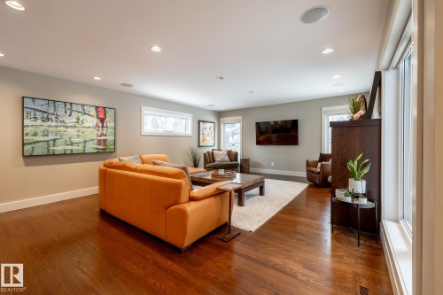 14019 88 Avenue, Edmonton, AB - Indoor Photo Showing Other Room