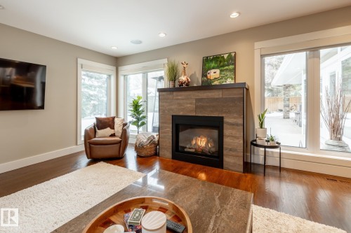 14019 88 Avenue, Edmonton, AB - Indoor Photo Showing Living Room With Fireplace