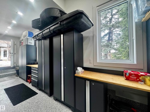 14019 88 Avenue, Edmonton, AB - Indoor Photo Showing Other Room