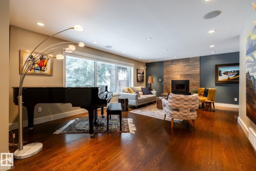 14019 88 Avenue, Edmonton, AB - Indoor Photo Showing Other Room With Fireplace