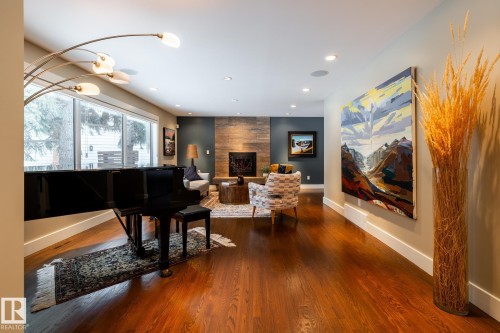 14019 88 Avenue, Edmonton, AB - Indoor