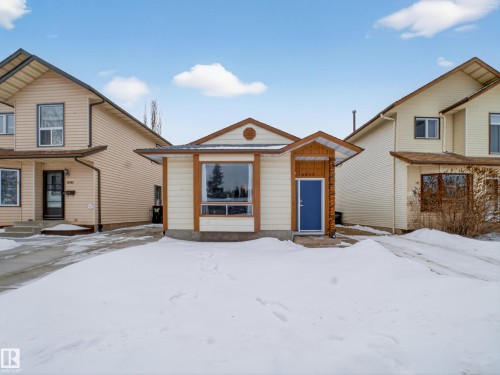 View of front of home - 4603 32 Avenue, Edmonton, AB - Outdoor With Facade