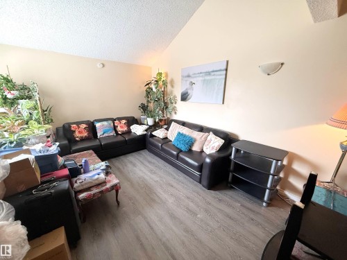 157 Lancaster Terrace, Edmonton, AB - Indoor Photo Showing Other Room