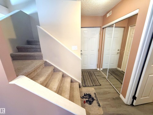 157 Lancaster Terrace, Edmonton, AB - Indoor Photo Showing Other Room