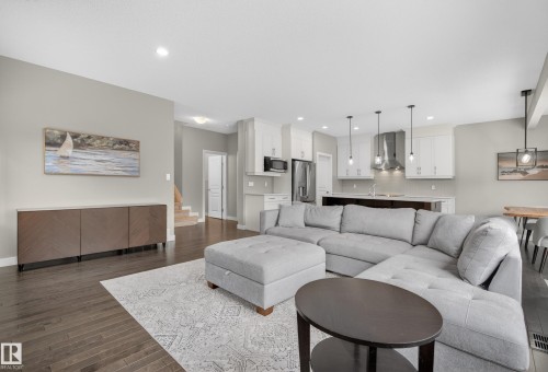 3333 West Court, Edmonton, AB - Indoor Photo Showing Living Room