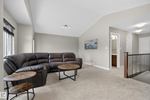 3333 West Court, Edmonton, AB - Indoor Photo Showing Other Room