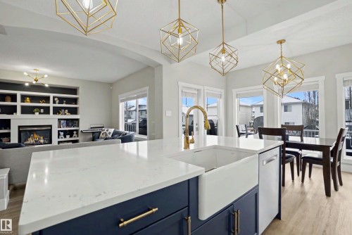 5911 7 Avenue, Edmonton, AB - Indoor Photo Showing Dining Room