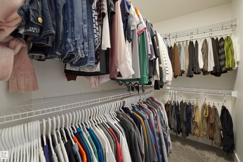 5911 7 Avenue, Edmonton, AB - Indoor With Storage