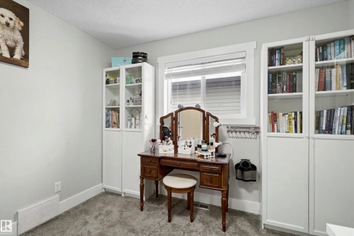 5911 7 Avenue, Edmonton, AB - Indoor