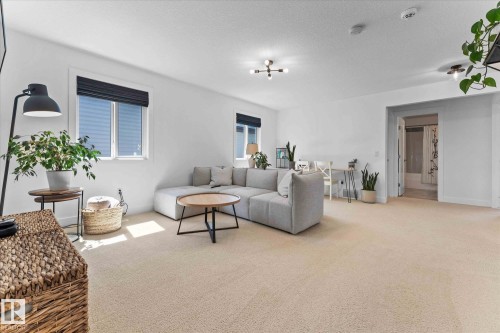 5432 Allbright Square, Edmonton, AB - Indoor