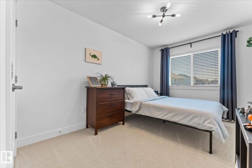 5432 Allbright Square, Edmonton, AB - Indoor Photo Showing Bedroom
