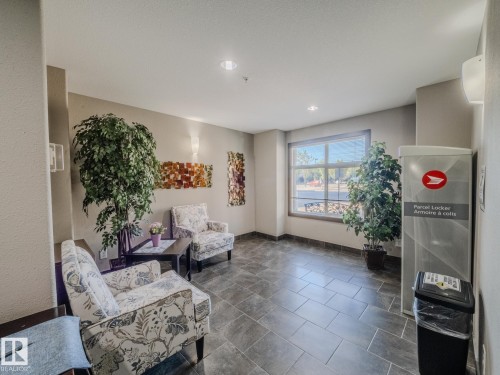 409 6070 Schonsee Way, Edmonton, AB - Indoor