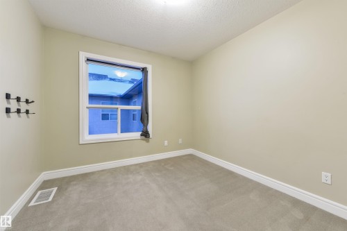 8016 109 Street, Edmonton, AB - Indoor Photo Showing Other Room