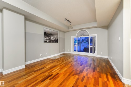 8016 109 Street, Edmonton, AB - Indoor Photo Showing Other Room