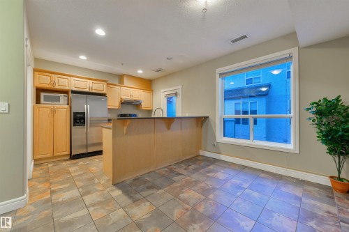 8016 109 Street, Edmonton, AB - Indoor Photo Showing Kitchen