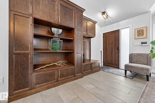 216 Heagle Crescent, Edmonton, AB - Indoor