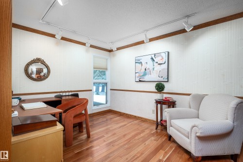 279 Westridge Road, Edmonton, AB - Indoor