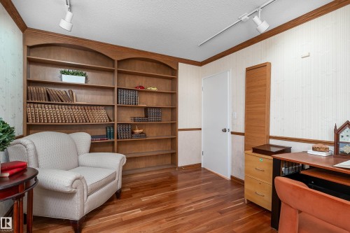279 Westridge Road, Edmonton, AB - Indoor