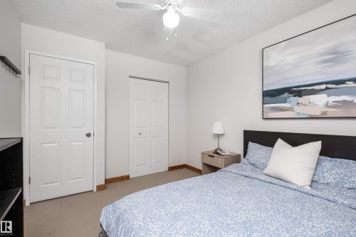 279 Westridge Road, Edmonton, AB - Indoor Photo Showing Bedroom