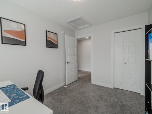 21 1010 Rabbit Hill Road, Edmonton, AB - Indoor Photo Showing Office