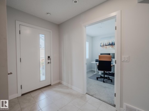 21 1010 Rabbit Hill Road, Edmonton, AB - Indoor Photo Showing Other Room