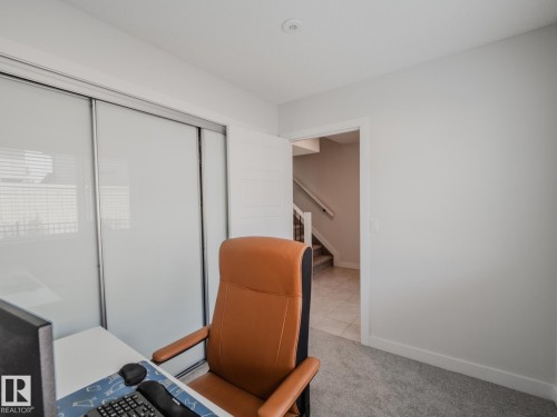 21 1010 Rabbit Hill Road, Edmonton, AB - Indoor