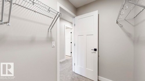 5805 Raven Crescent, Edmonton, AB - Indoor Photo Showing Other Room