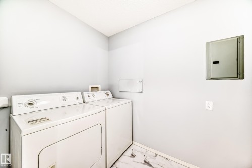 302 13450 114 Avenue, Edmonton, AB - Indoor Photo Showing Laundry Room