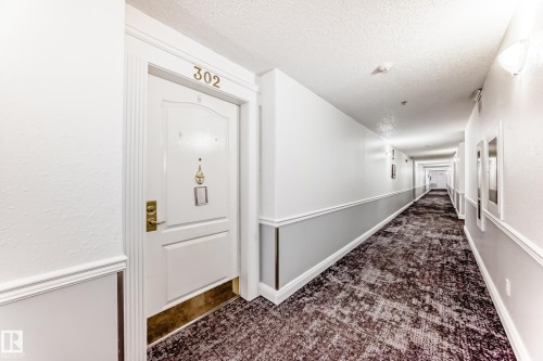 302 13450 114 Avenue  Edmonton, AB T5M 4C4