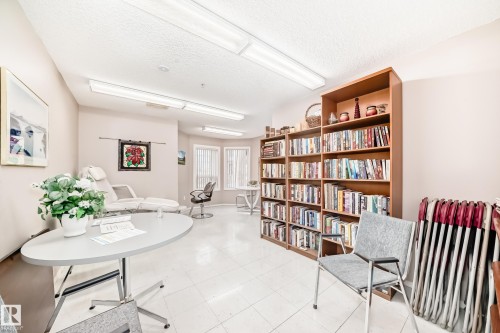 302 13450 114 Avenue, Edmonton, AB - Indoor