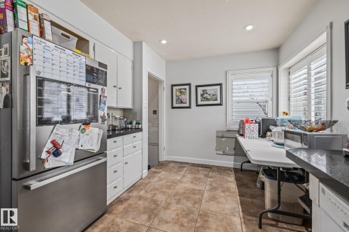 10649 64 Avenue, Edmonton, AB - Indoor