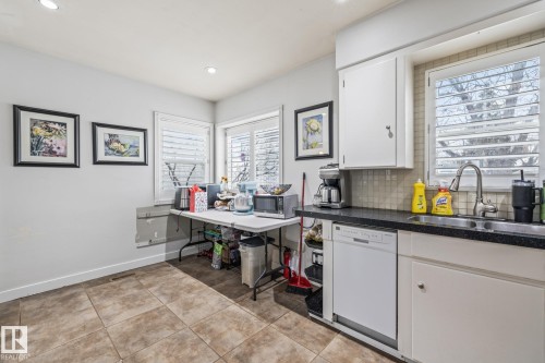 10649 64 Avenue, Edmonton, AB - Indoor