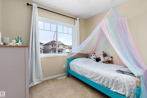 419 Songhurst Place, Leduc, AB - Indoor Photo Showing Bedroom