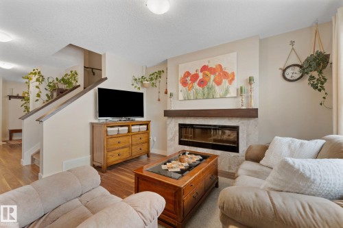 5 Hammett Gate, Spruce Grove, AB - Indoor Photo Showing Living Room With Fireplace
