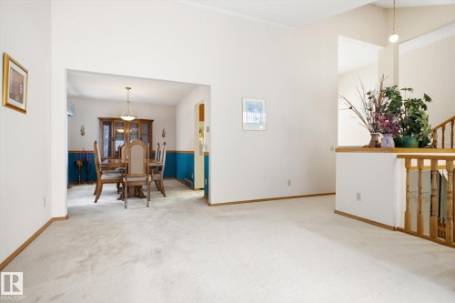 1 Heritage Boulevard, St. Albert, AB - Indoor Photo Showing Other Room