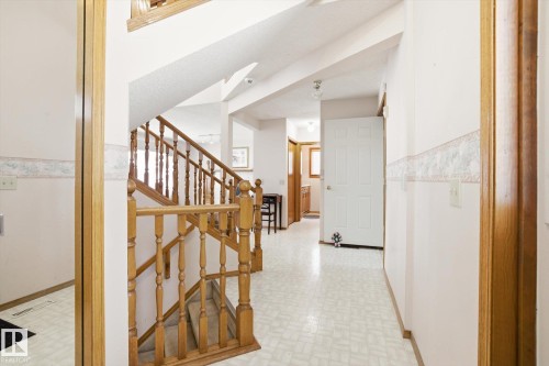 1 Heritage Boulevard, St. Albert, AB - Indoor Photo Showing Other Room